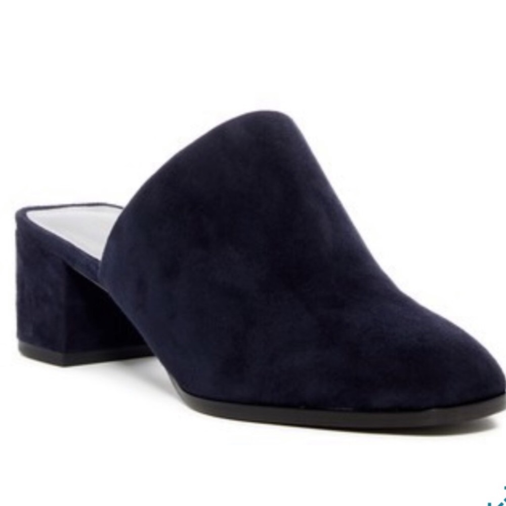 NWOT Via Spiga Ureila Navy Suede Mules. Size 8.